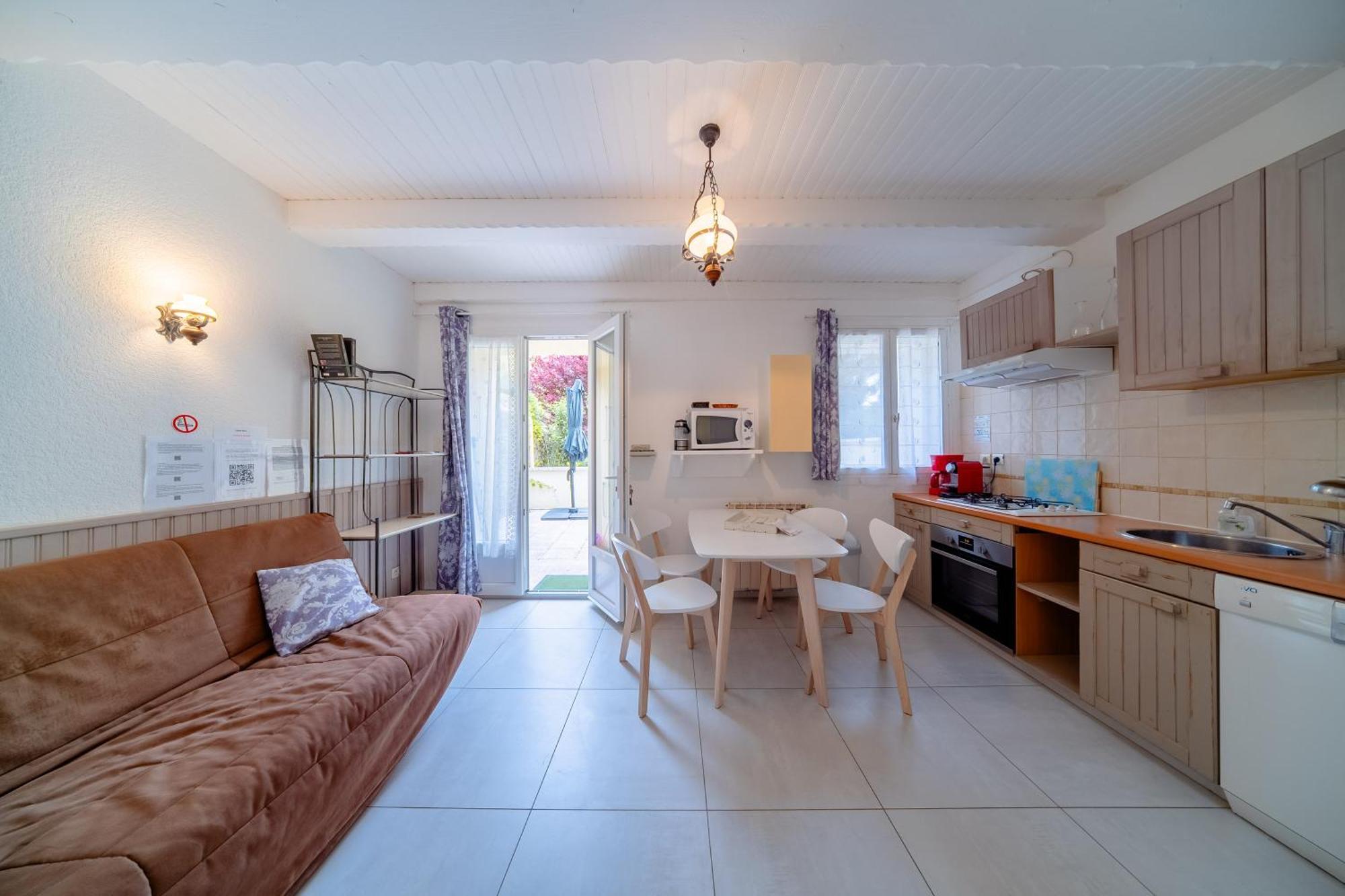 Residence Les Ecureuils Gréoux-les-Bains Eksteriør billede