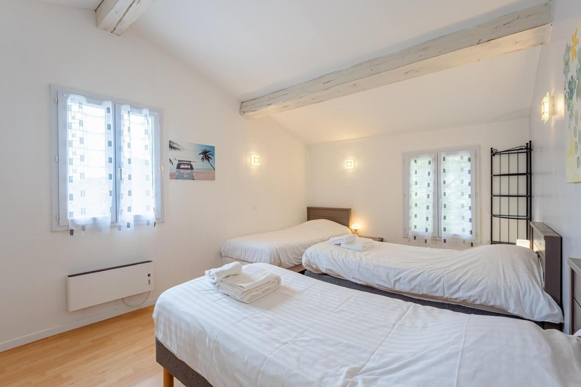 Residence Les Ecureuils Gréoux-les-Bains Eksteriør billede