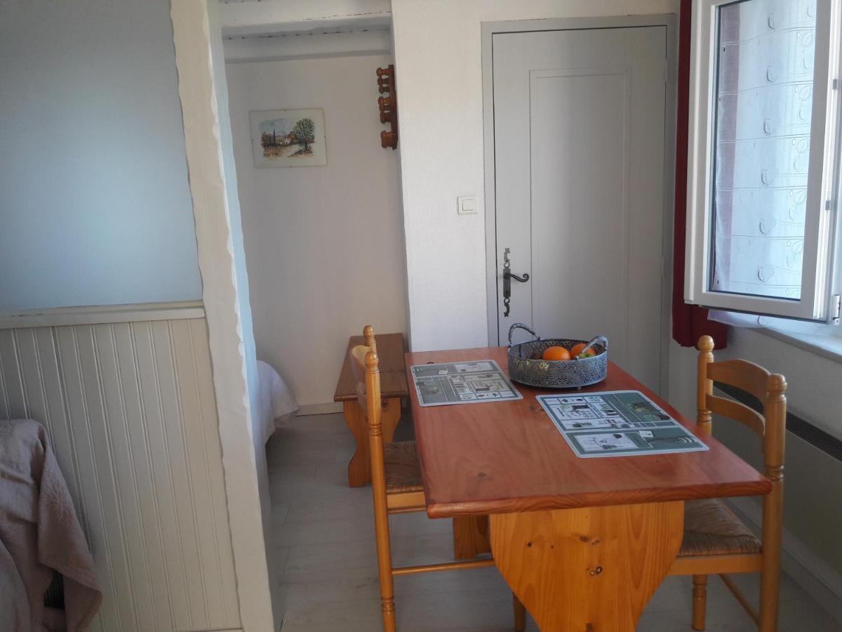 Residence Les Ecureuils Gréoux-les-Bains Eksteriør billede
